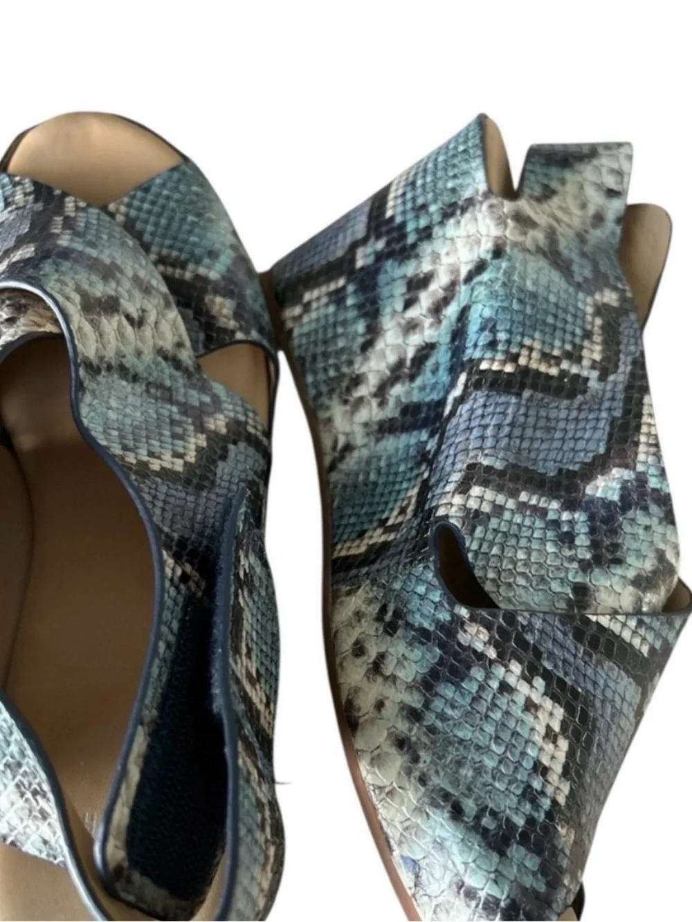 Johnston & Murphy Tori Wedge Sandals in Blue and Black Snake-Print